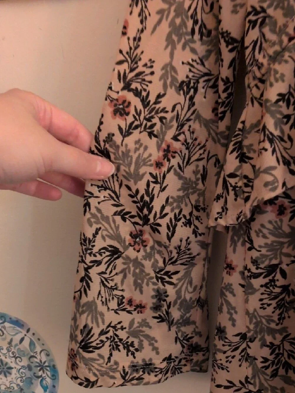 Style & Co. Petite Floral Tiered V-Neck Women’s Blouse Size Petite Large - Picture 3 of 6